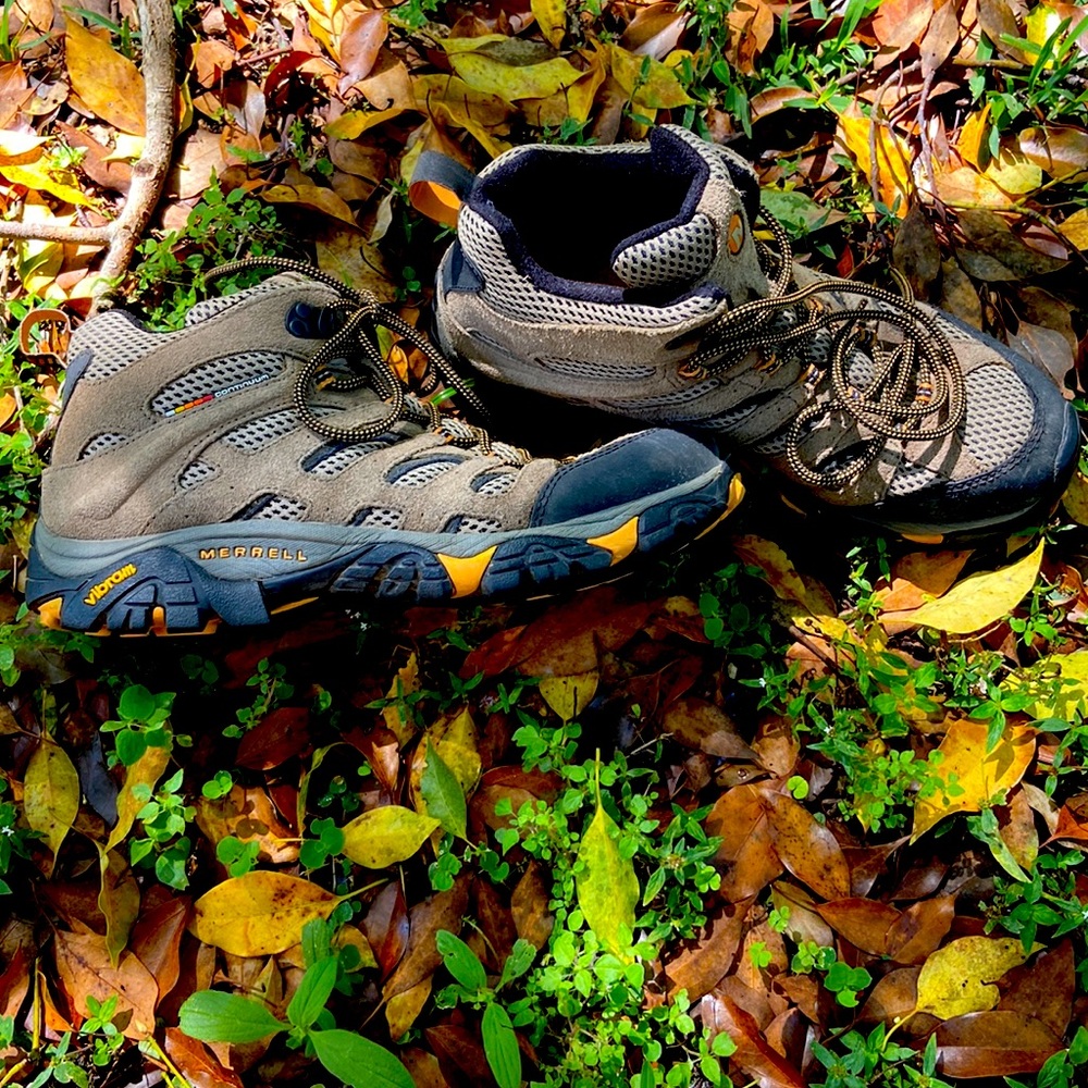 Merrell Womans hiking boots waterproof